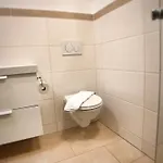 Auwirt Affittacamere 3*