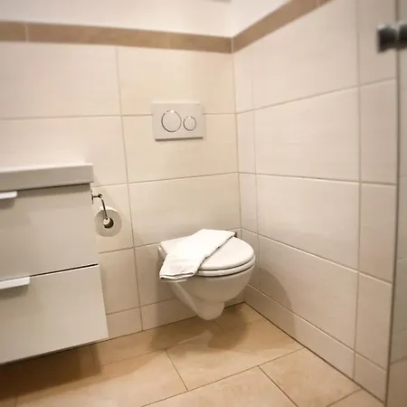 Gasthof Auwirt Guest house 3*