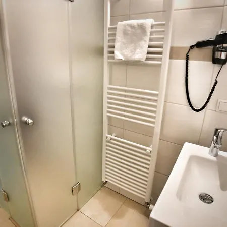 Guest house Gasthof Auwirt 3*